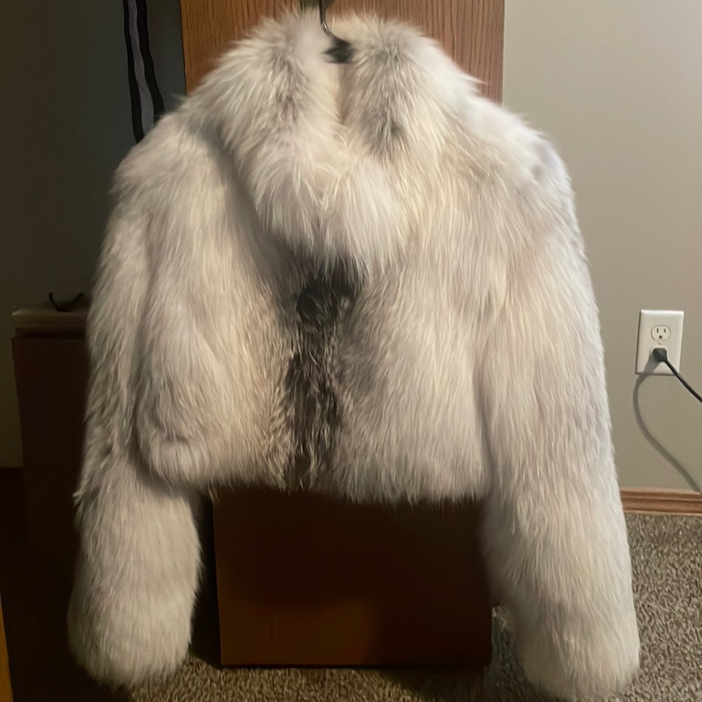 Mailon Furs Fox fur bolero